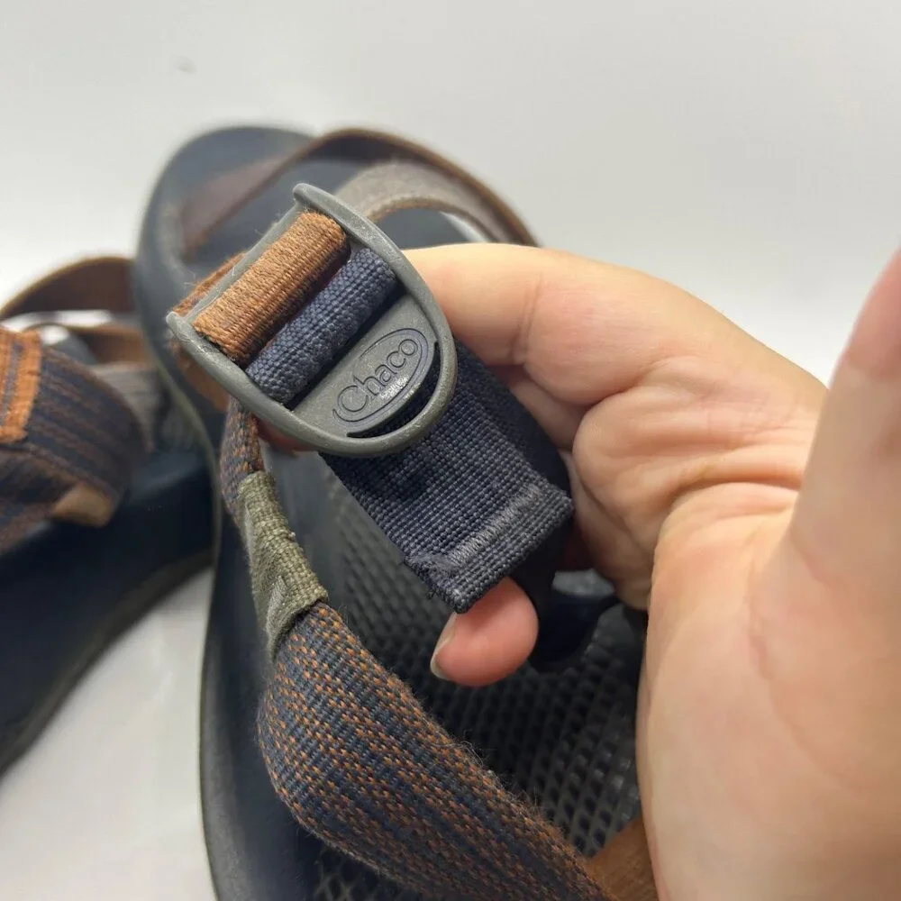 Chaco Mens Adjustable Strap Sandals Size M9 Black & Brown Durable Outdoor Footwe